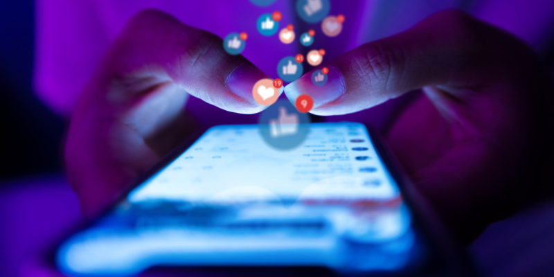 Tips from a Divorce Lawyer: How to Manage Social Media During Your Divorce